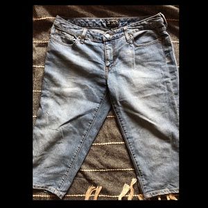 Seven 7 brand cropped jeans
